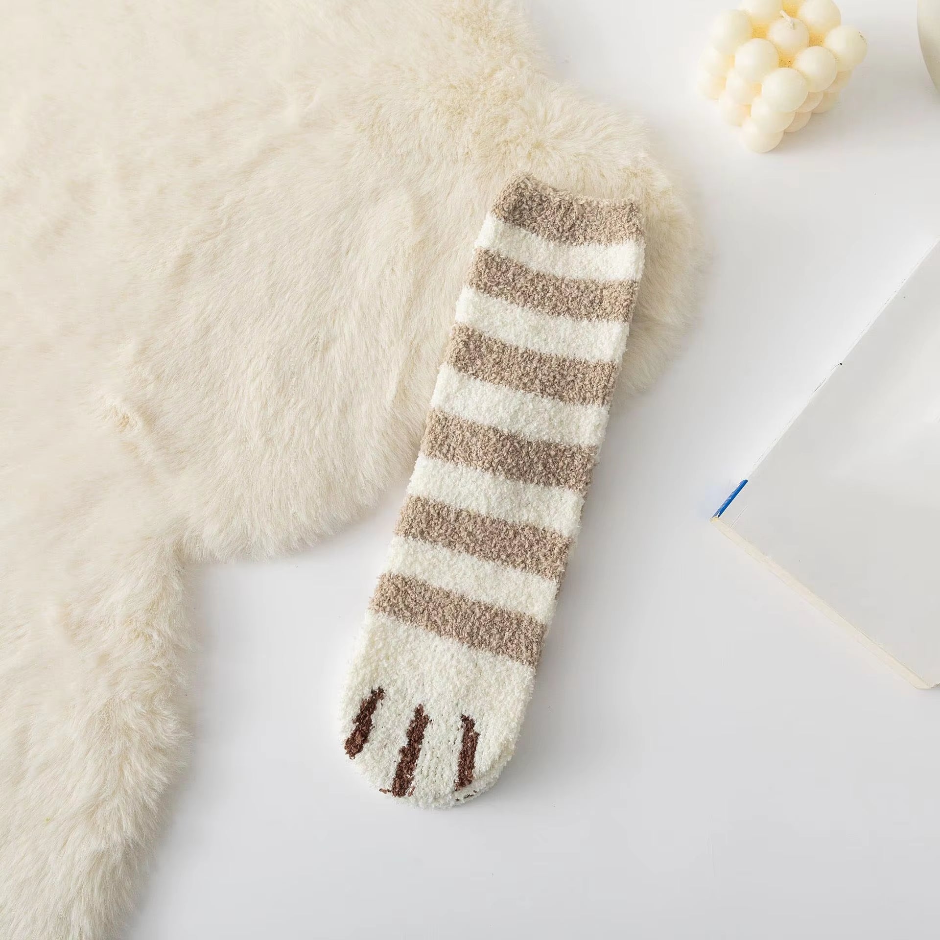 Fluffy Cat Paw Sleep Socks – Plush Velvet Indoor Floor Socks for Autumn & Winter