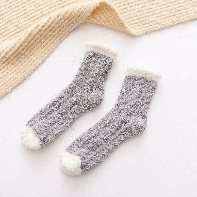 Fluffy Cat Paw Sleep Socks – Plush Velvet Indoor Floor Socks for Autumn & Winter