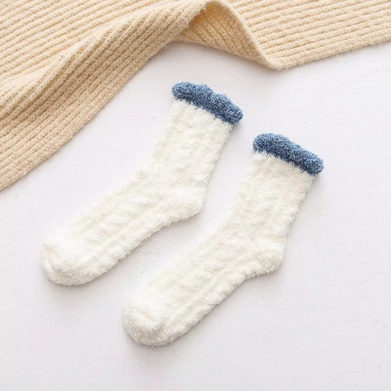 Fluffy Cat Paw Sleep Socks – Plush Velvet Indoor Floor Socks for Autumn & Winter