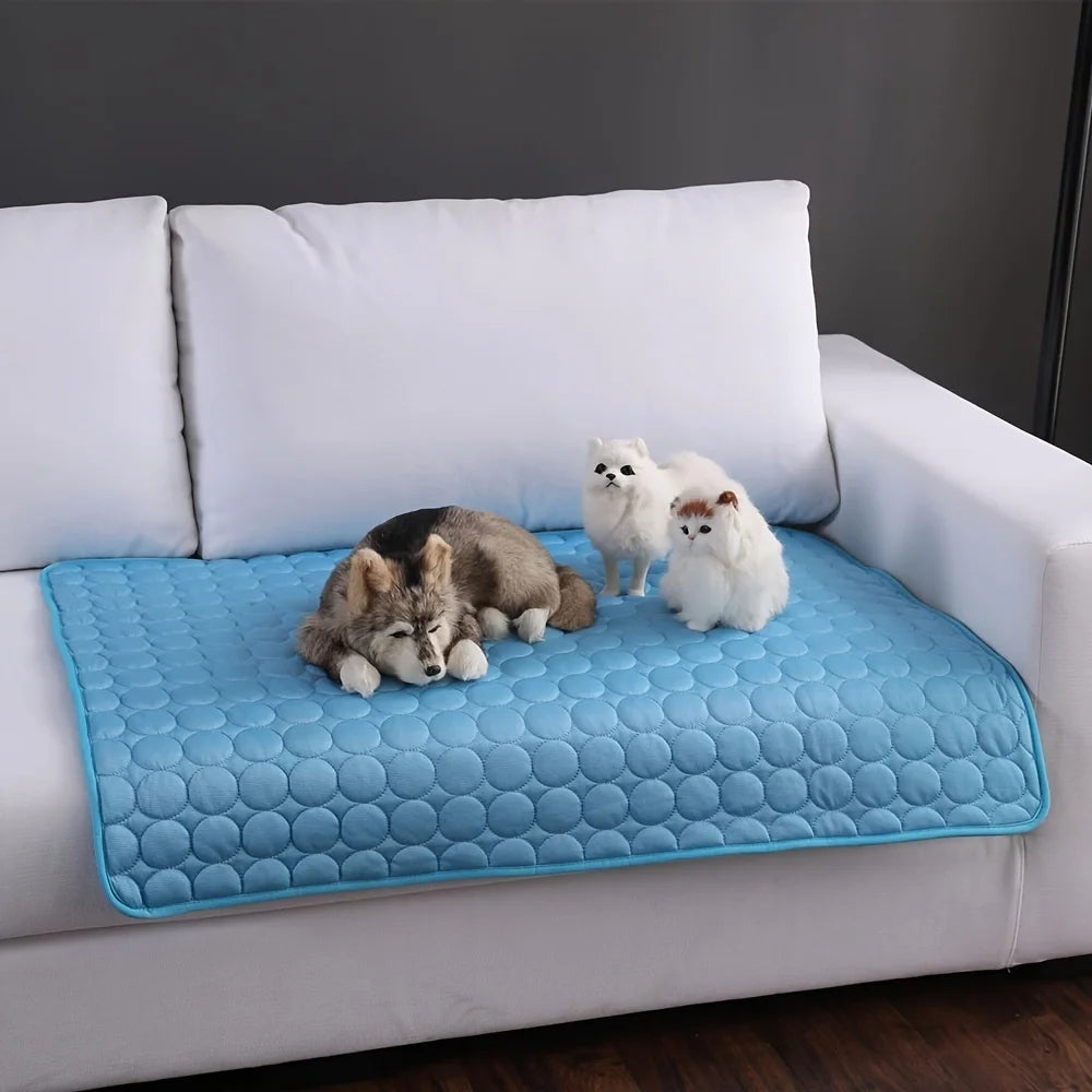 Dog & Cat Cooling Mat – Summer Ice Pad Bed